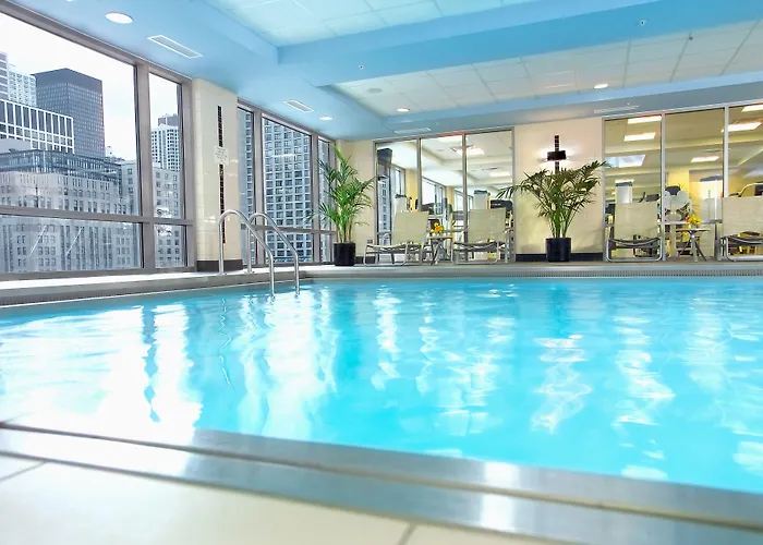 Courtyard By Marriott Downtown/magnificent Mile Hotel