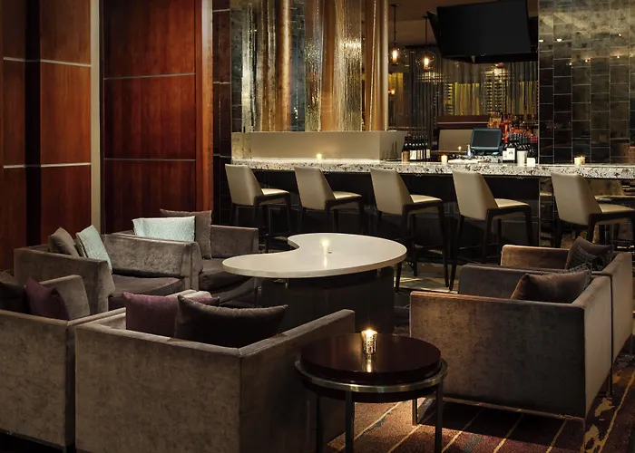 Courtyard By Marriott Downtown/magnificent Mile Chicago