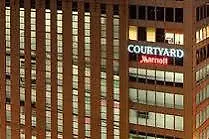 Courtyard By Marriott Downtown/magnificent Mile 3*